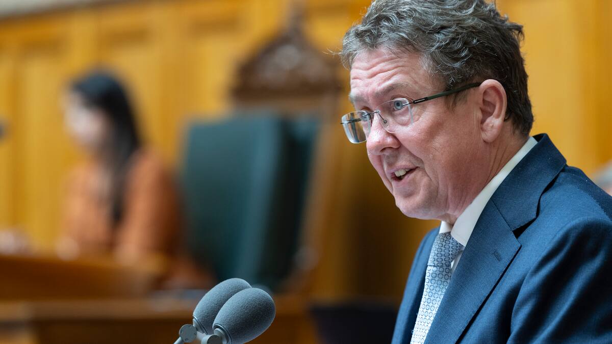 Clarifications demandées : Le National freine les ambitions d'Albert ...