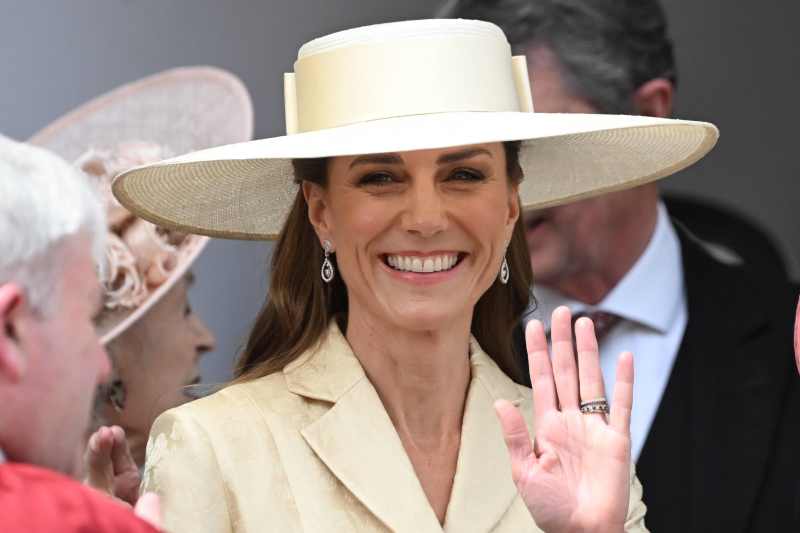 Beautiful! Princess Kate brings back bridal jewels for Garter Day