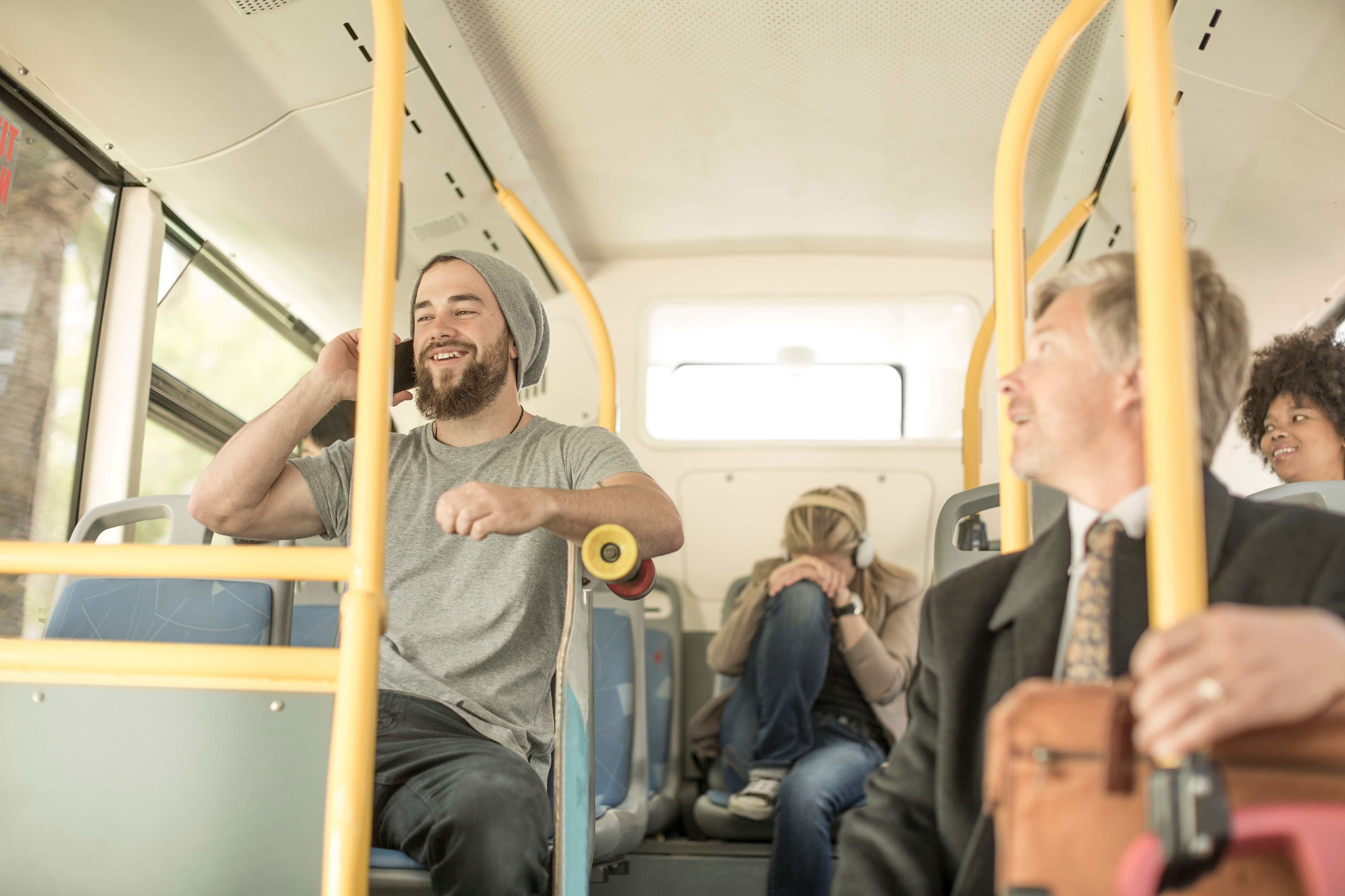 Non-Americans reveal the weirdest things Americans think are normal