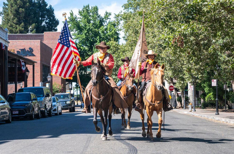 Pony Express 1,900+ mile ride to Sacramento underway. How to track ...