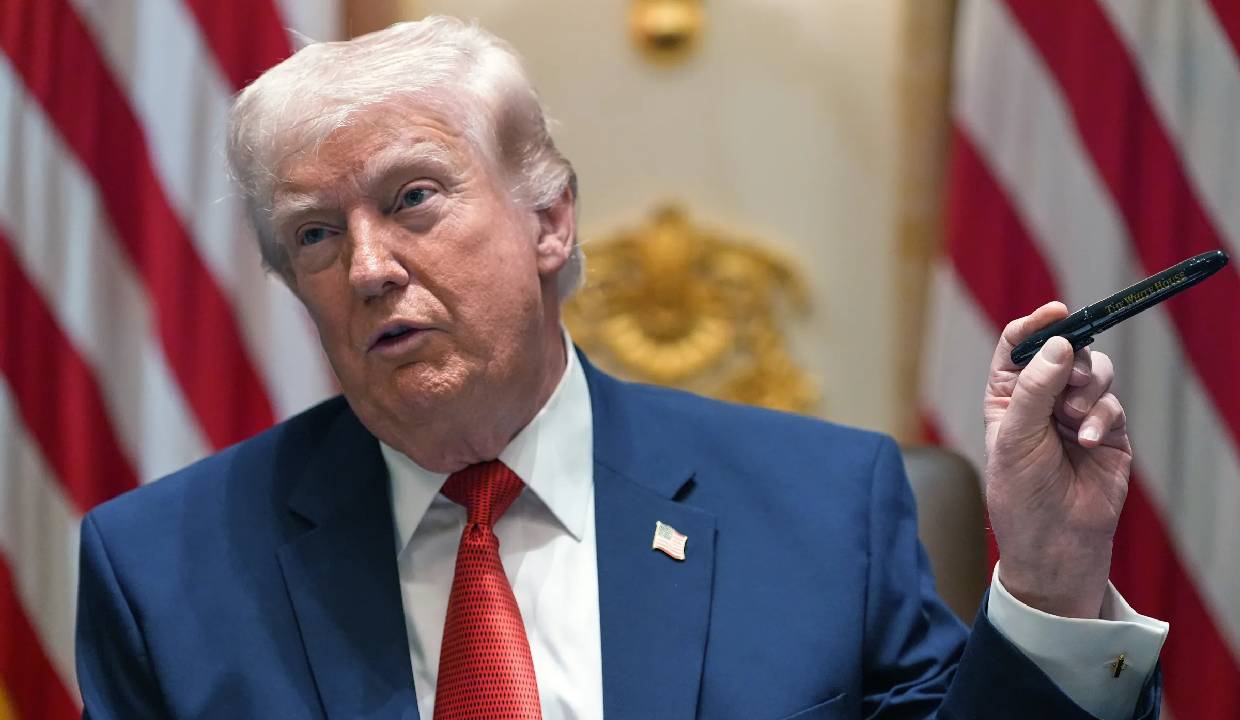 Trump says Iran agreed to never build nuclear weapons, rejects claims ...