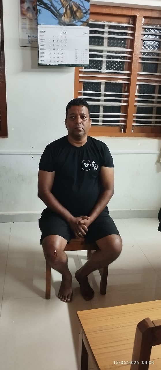Goa govt employee hel…