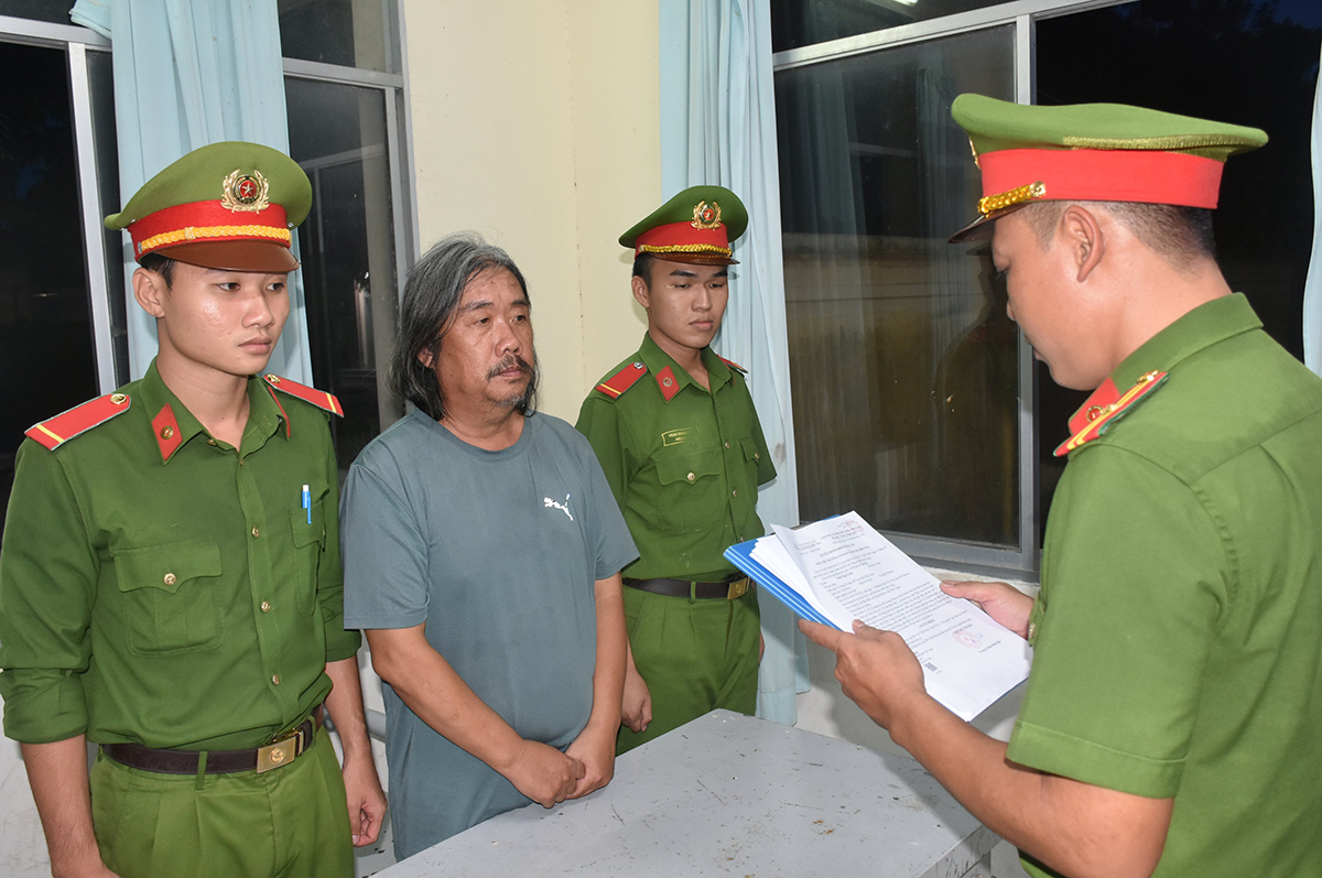 Kẻ phóng hỏa cửa hàng khiến hai người tử vong bị bắt
