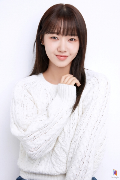 After 'Suddenly', will Choi Yoojung’s first solo continue IOI’s 'Flower ...