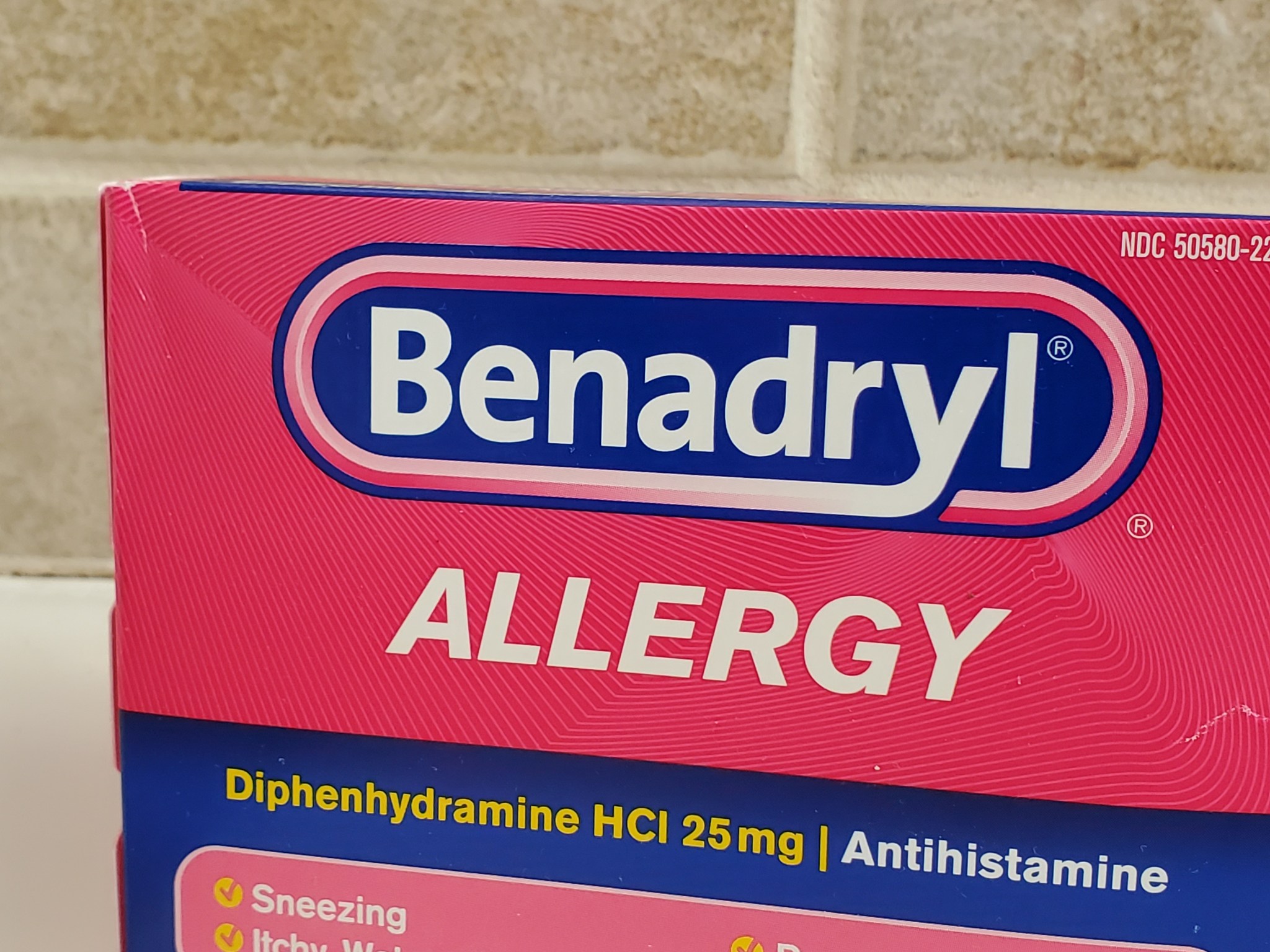 What Is The Benadryl Challenge Teen Left Critically Ill After Photo Inspiration