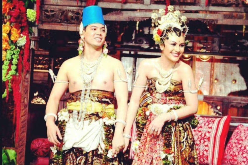 Pernikahan Wulan Guritno dan Adilla Dimitri