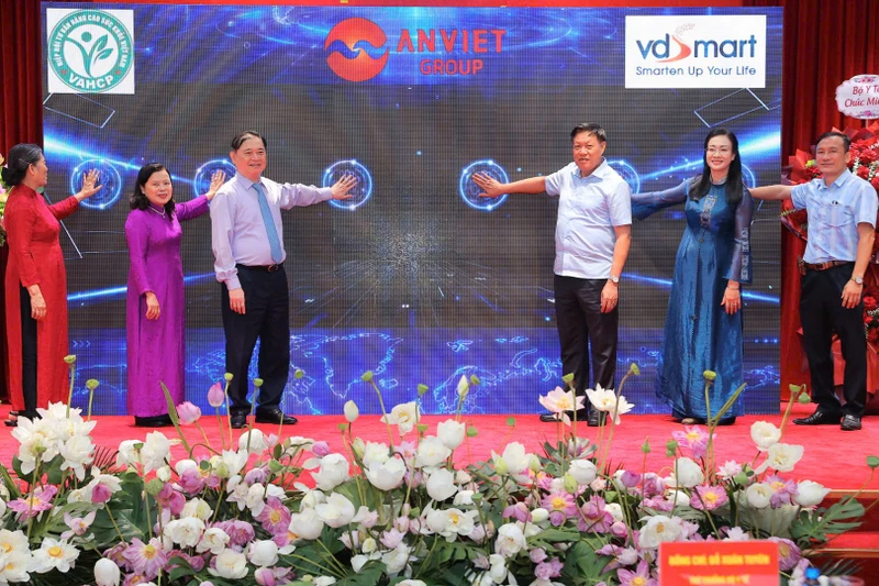 Đẩy mạnh truyền thông giáo dục sức khỏe, nhất là trên các nền tảng số