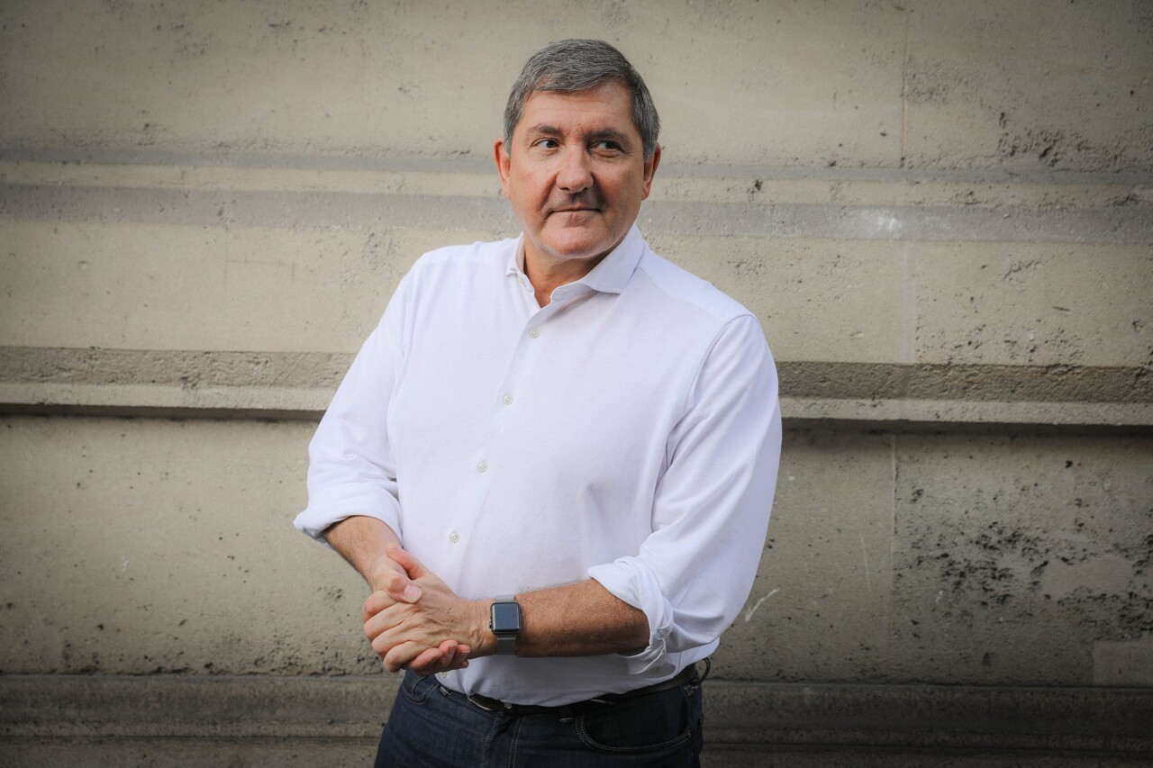 Mercato télé 2026 : Yves Calvi succède à Laurent Ruquier sur T18