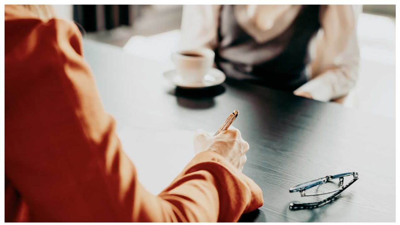 Job interview: टी-शर्ट पर लिखी एक लाइन ने डुबोया करियर, इंटरव्यू से