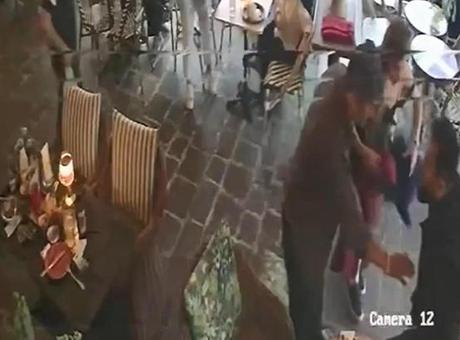 İstanbul Ayazağa'da İş İnsanına Kanlı Saldırı: 'Dövmen Çok Güzel' Dedi