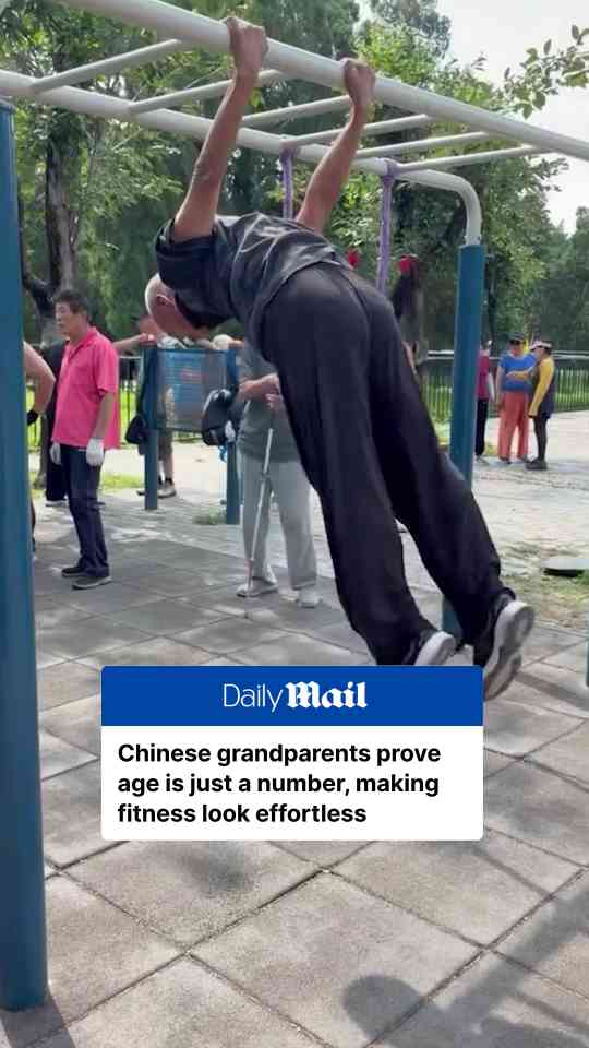 Chinese grandparents impress with incredible workout routine