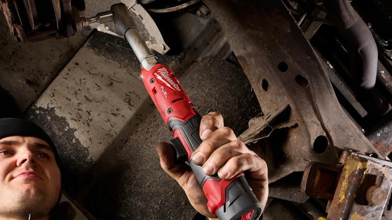 5 hand tool brands that mechanics choose over Snap-on