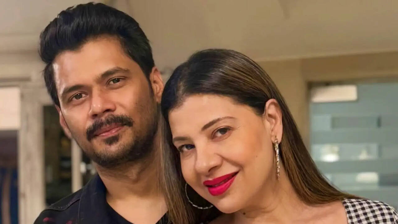 Sambhavna Seth unveils ‘Nanha Rajkumar’ following the arrival of twins ...