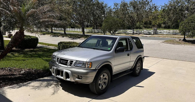 2002 Isuzu Rodeo Sport S for sale
