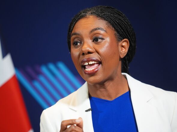 Disaster for Andy Burnham and Wes Streeting as Kemi Badenoch enjoys huge  boost