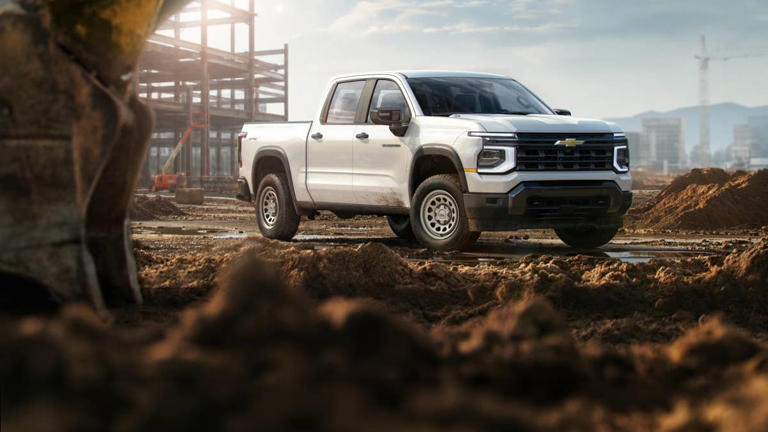 2027 Chevrolet Silverado unveiled with new V8s and hands-free towing