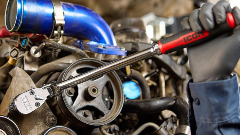 5 hand tool brands that mechanics choose over Snap-on