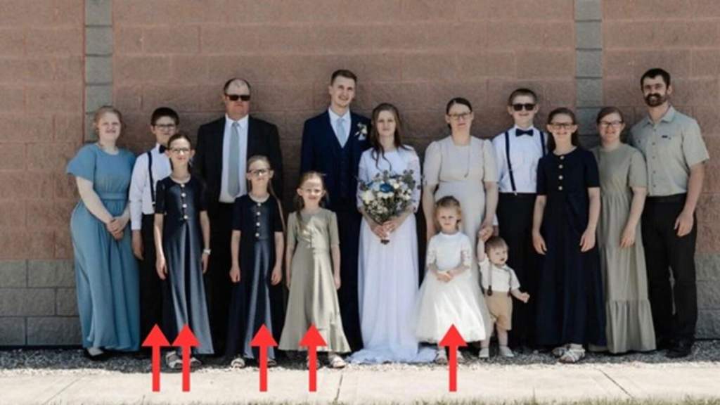 Sister of 5 children killed in Ontario crash shares grief beyond words