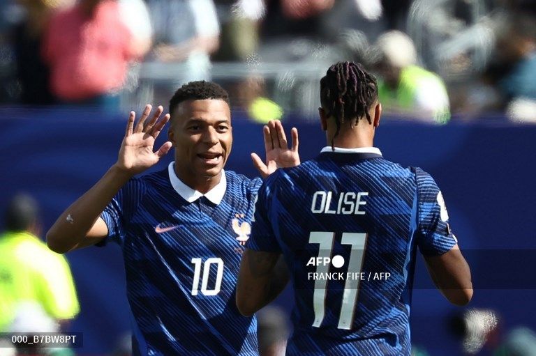 Bomber Timnas Prancis, Kylian Mbappe, merayakan gol ke gawang Timnas Senegal dalam pertandingan Grup I Piala Dunia 2026.