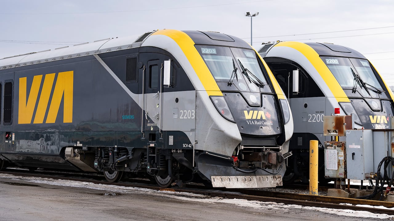 Track incident near Gananoque, Ont. causes lengthy delays for VIA ...