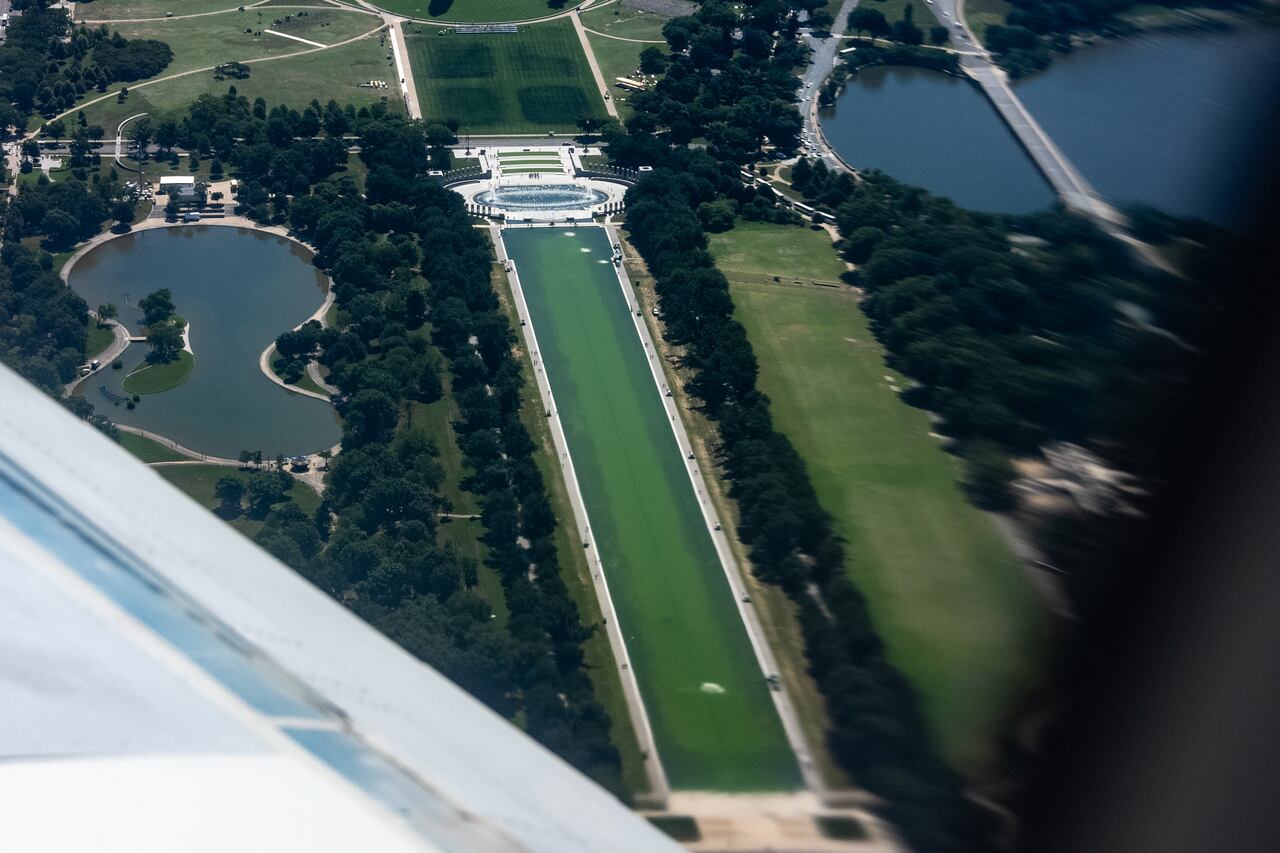 Trump spent $14M US to make reflecting pool look blue. Now the water is ...