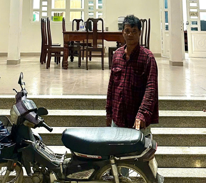 Lái xe máy ngược chiều, gây tai nạn chết người rồi bỏ trốn
