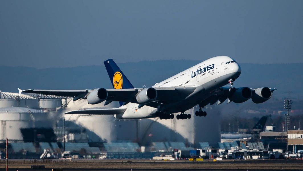 Lufthansa A380 diverts to Boston after mid-flight assault