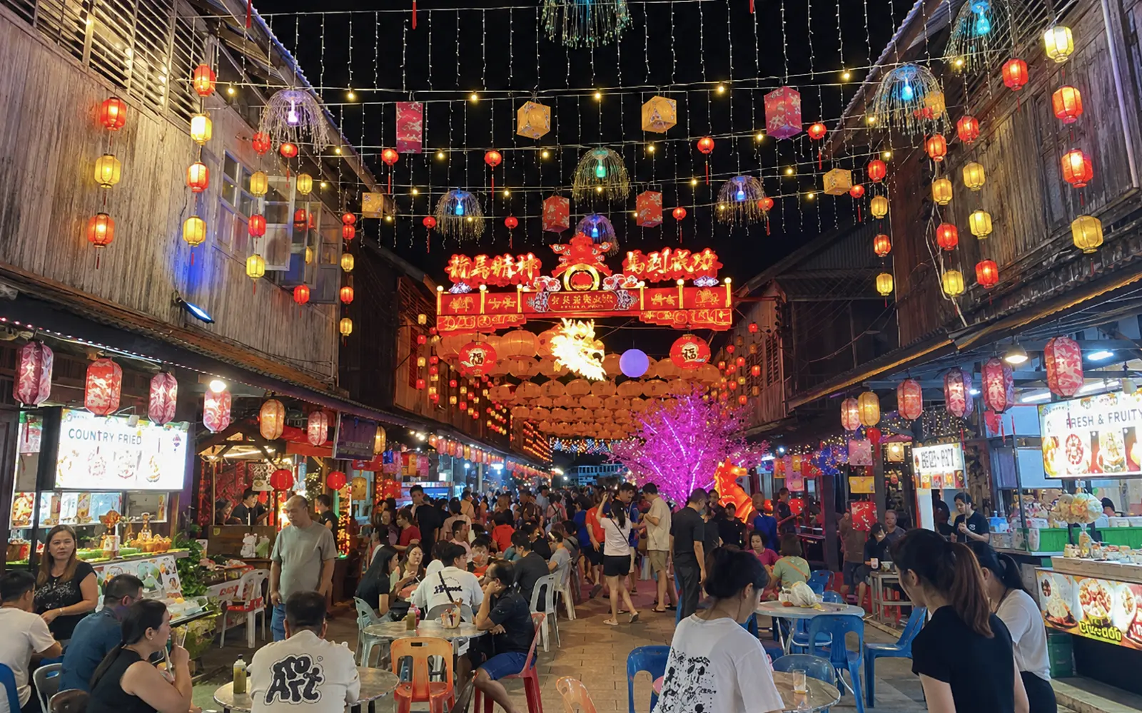 Siniawan remains one of Sarawak’s most charming heritage towns