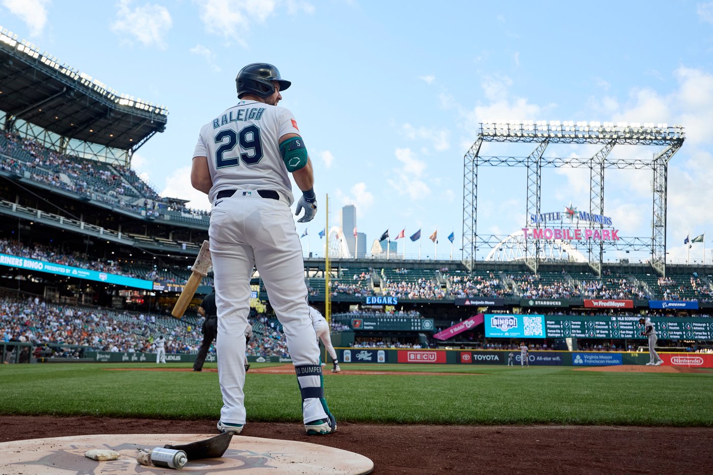 Mariners activate Raleigh and Crawford but put Arozarena on 10-day ...