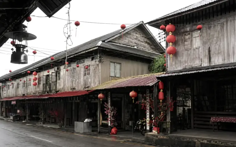 Siniawan remains one of Sarawak’s most charming heritage towns