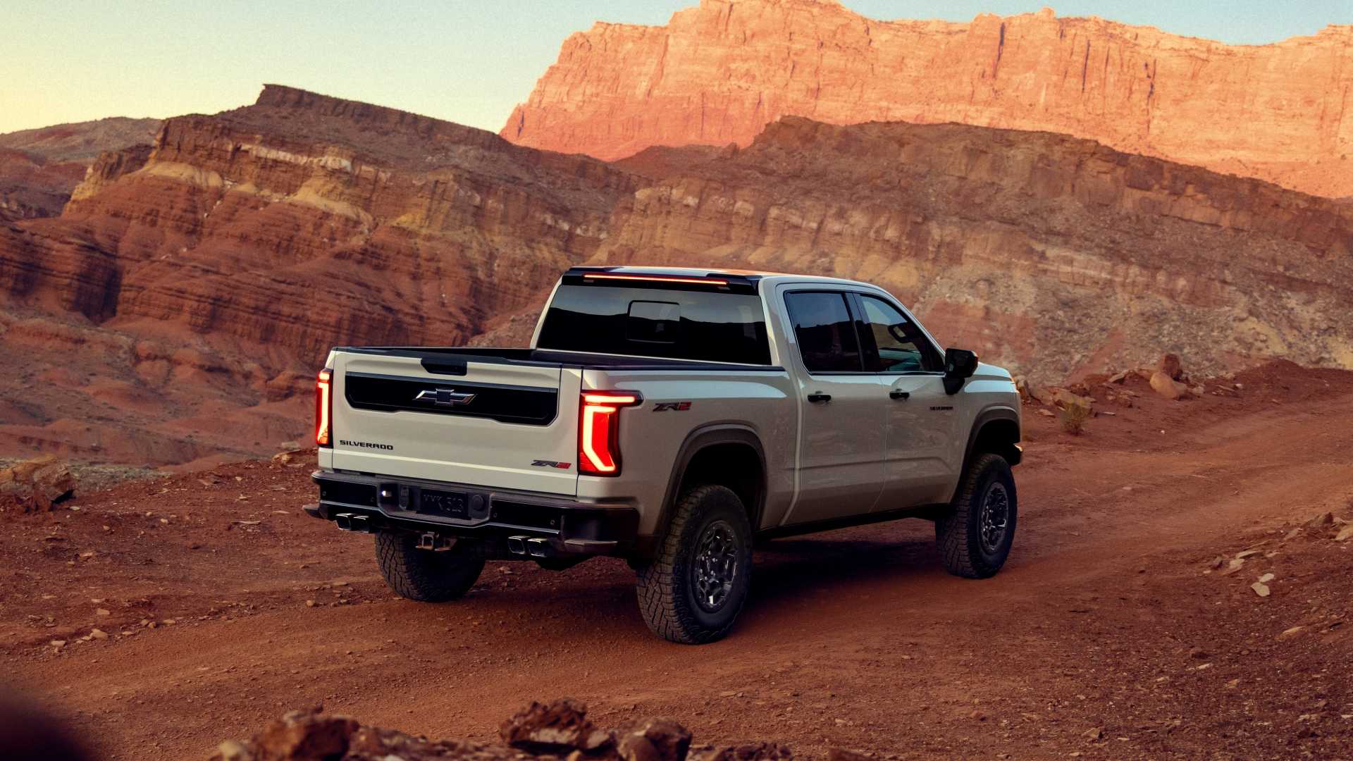 2027 Chevrolet Silverado 1500 ZR2 Exterior Rear Driving