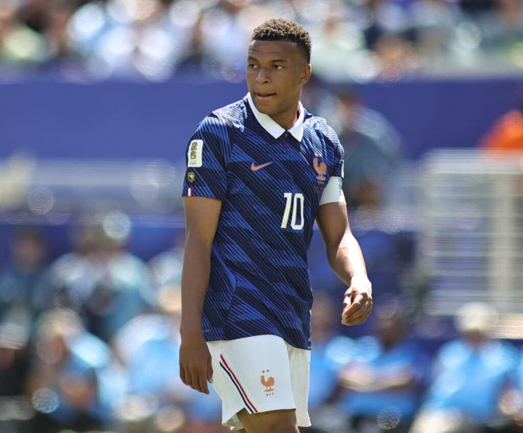 « Il me parle mal », Kylian Mbappé : son homonyme âgé de 18 ans vit un ...
