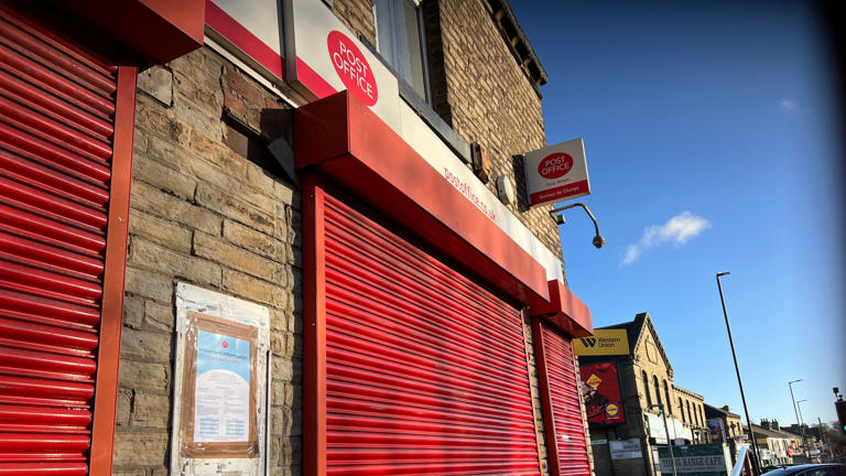 Calls for inquiry into post office closure
