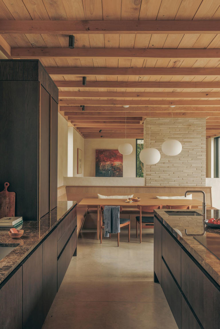 This is why your kitchen always looks messy, according to interior ...