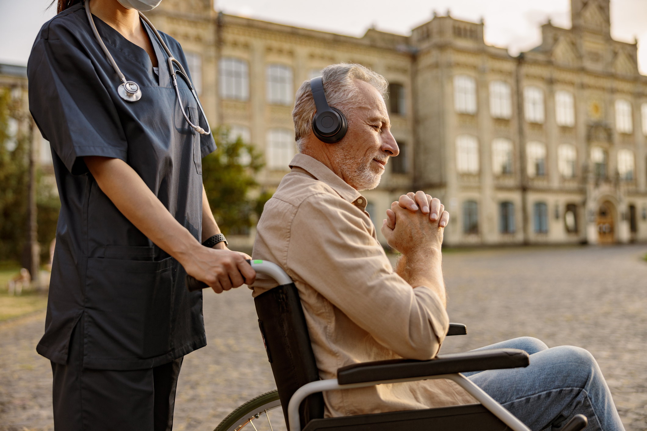 Mayo Clinic Q&A: Can music help someone with Alzheimer’s disease?