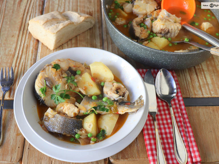 Caldeirada de pescado gallega: la mejor receta del gran guiso marinero de Galicia
