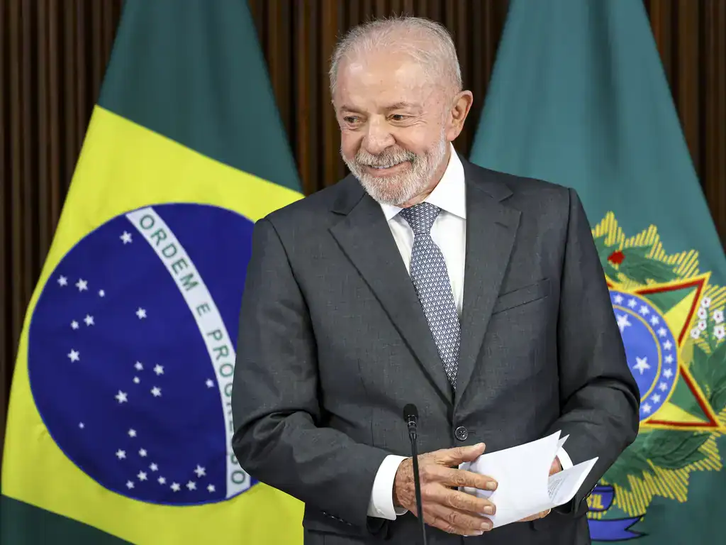Lula gasta R$ 1,4 bilhão por dia em busca da reeleição