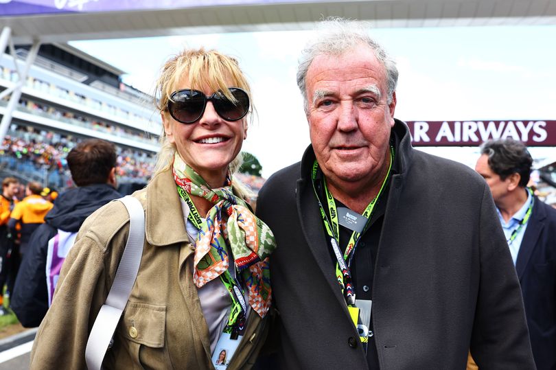 jeremy-clarkson-lives-in-12-5m-mansion-with-lisa-hogan-who-ditched