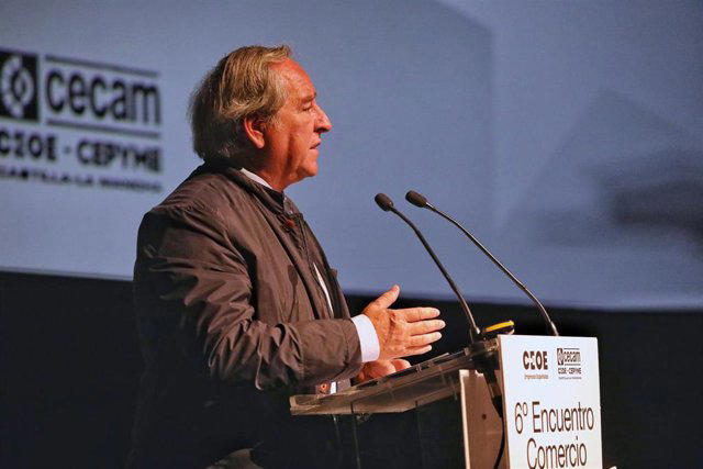 El presidente de la patronal de C-LM pide disculpas tras llamar "memos ...