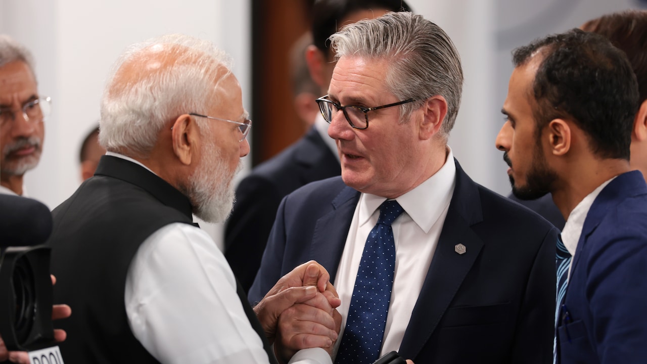 'We did it': Modi, Starmer hot mic moment suggests India-UK trade row ...