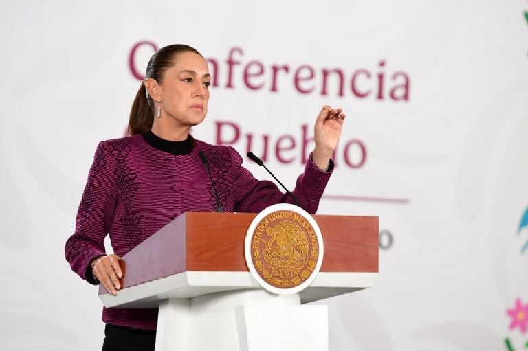 Muéstrame un país que haya bajado 20 meses la mitad de los homicidios ...