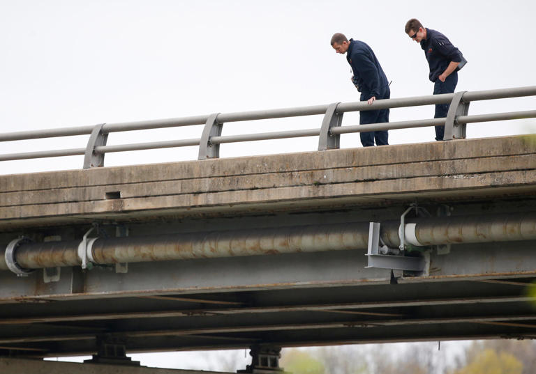 Springfield Fire Department identifies 4 people in high-water accident