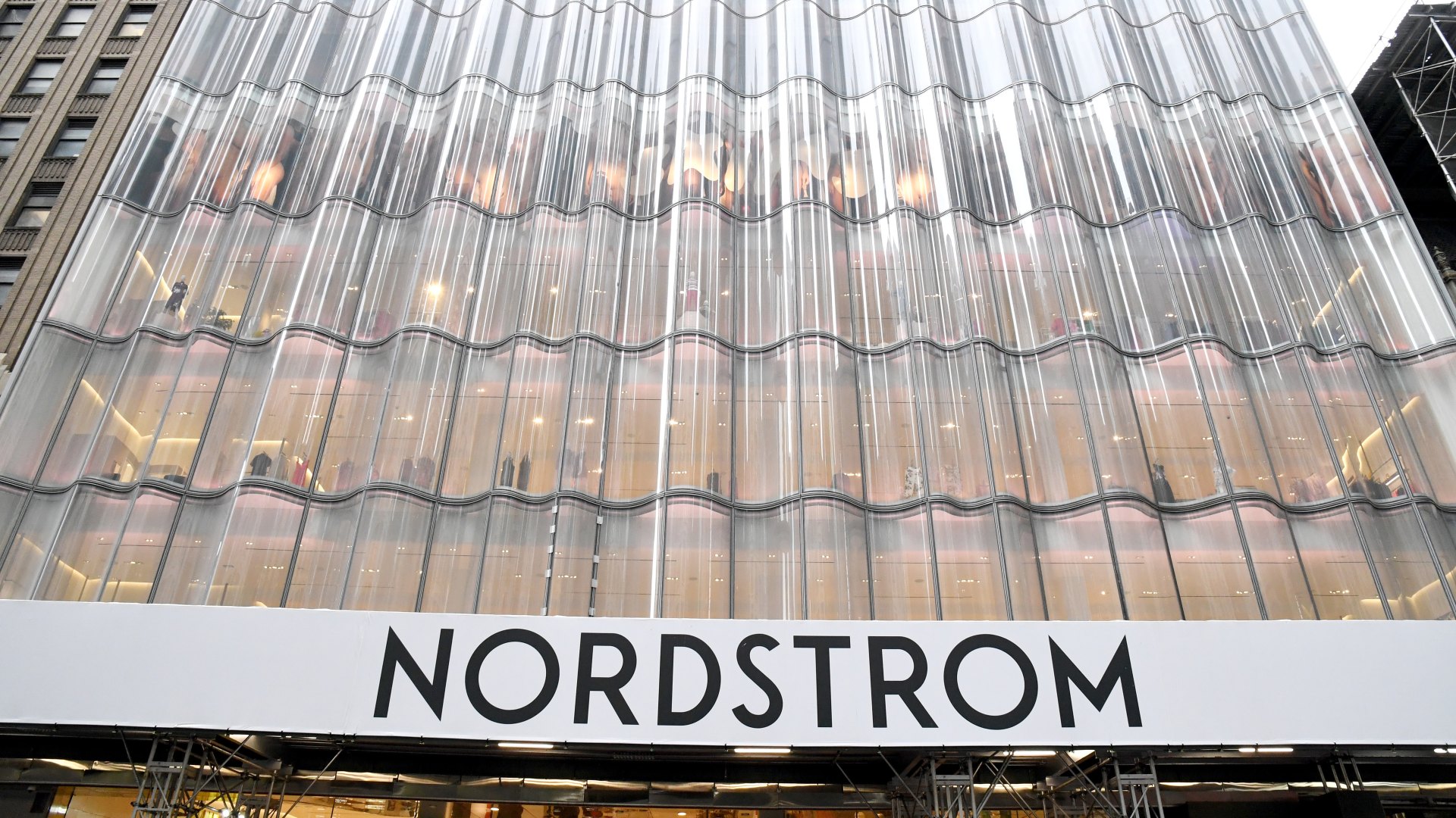 13 summer styles Nordstrom quietly marked down - going fast!