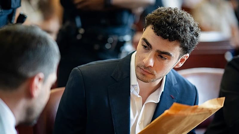 Luigi Mangione to use psychiatric defence in health CEO murder trial ...