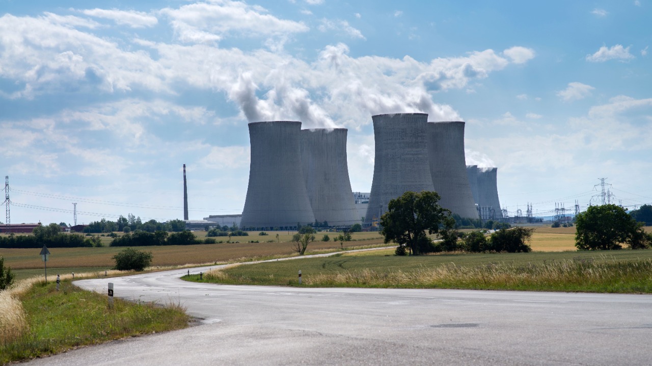 Tech giants are racing toward small modular reactors to feed power ...