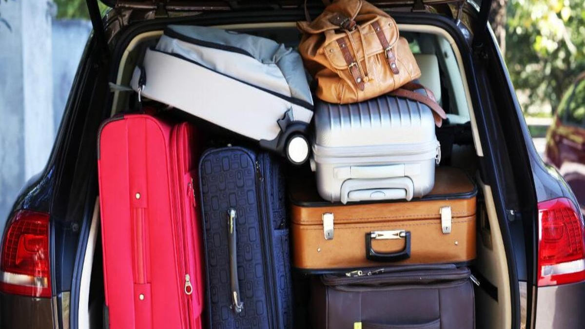 Thinking about buying a sedan? 10 drawbacks drivers should consider ...