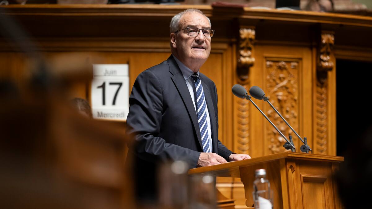 La claque pour Guy Parmelin: le Conseil national rejette l'accord avec ...