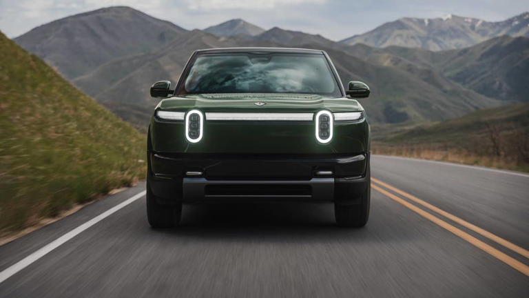 2027 Rivian R2