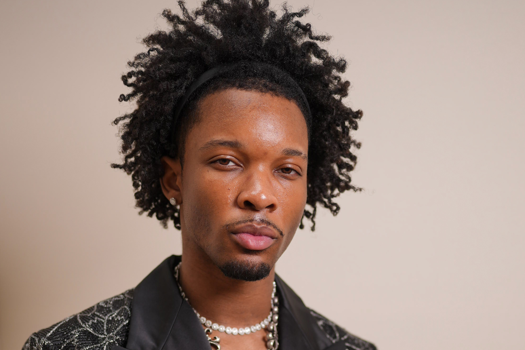 D4vd, singer accused of murdering 14-year-old, wins delay of hearing