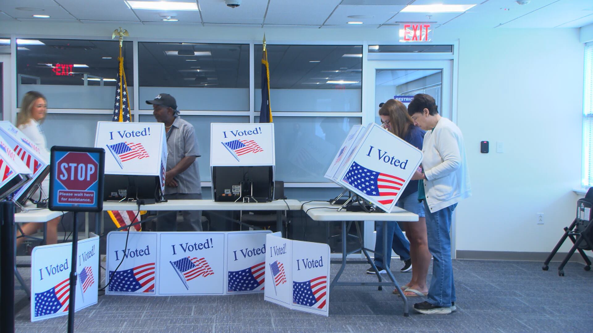 Early voting begins for South Carolina runoff elections